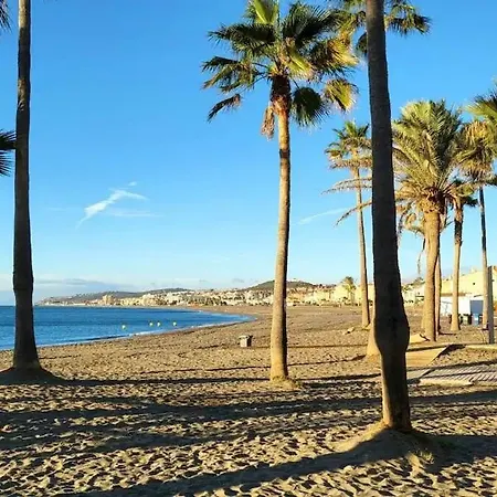 A1 Aparcamiento Smart Tv Nespresso Banera Playa
